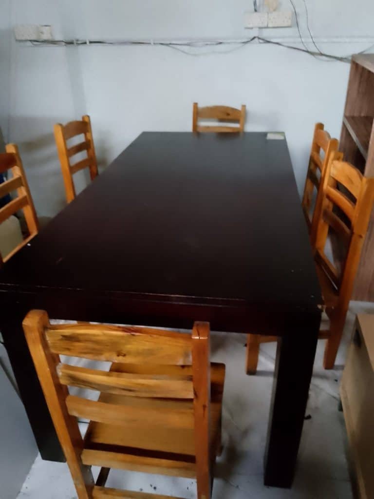 second-hand dining tables in singapore
