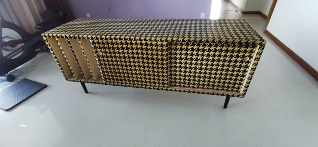 Second-hand furniture benefits