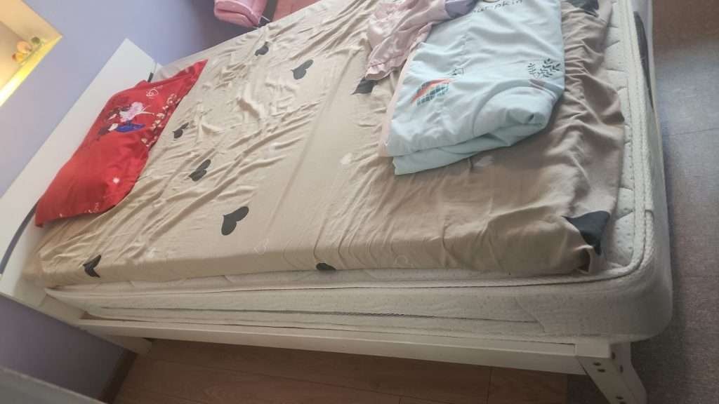buy clean second hand beds