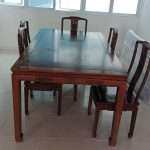 Second-hand dining tables