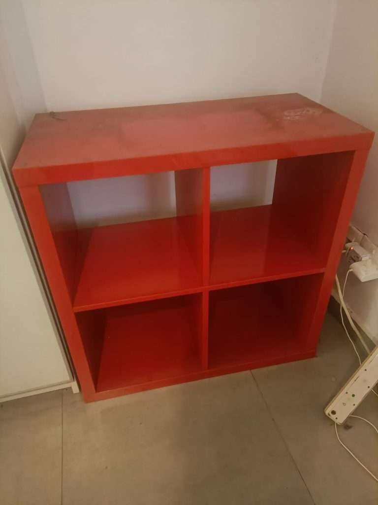 second-hand office furniture