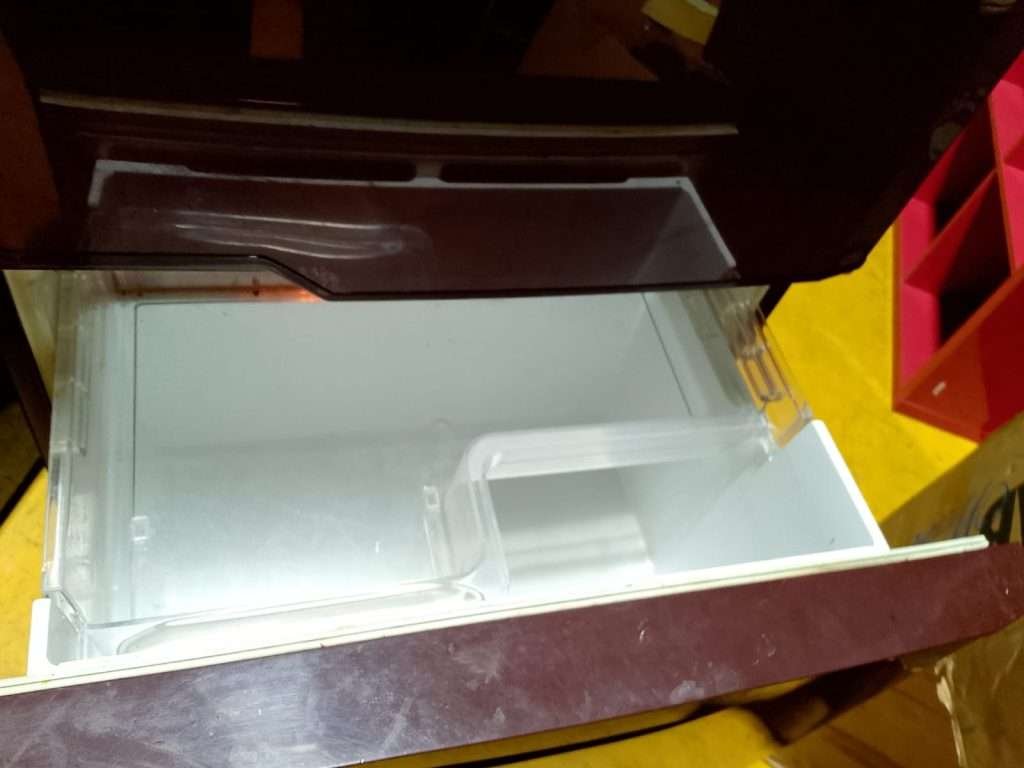 Reducing Waste for Second-Hand Purchases