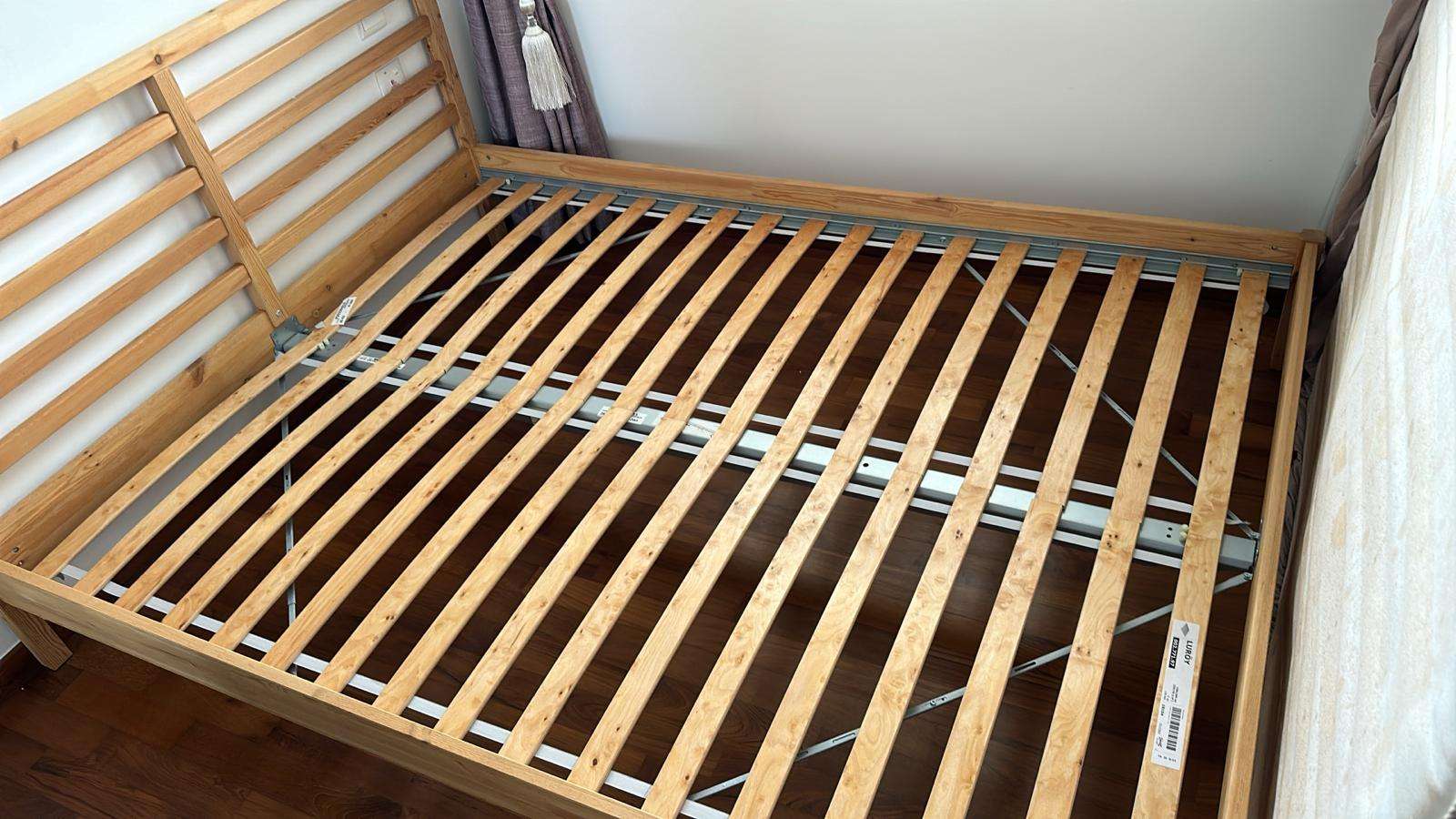 bed frames singapore