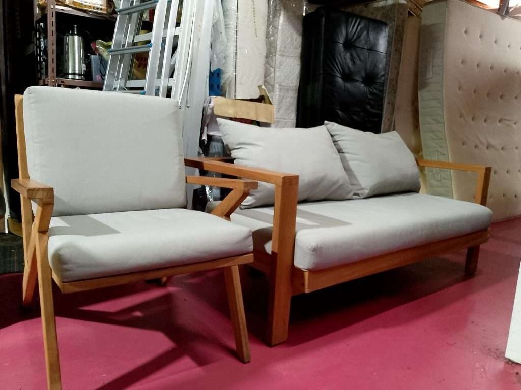 Second-Hand Home Decor Singapore