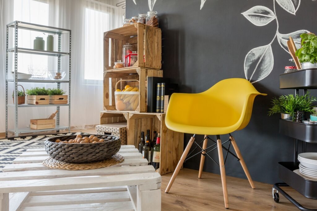 DIY New Year decorations with upcycled furniture