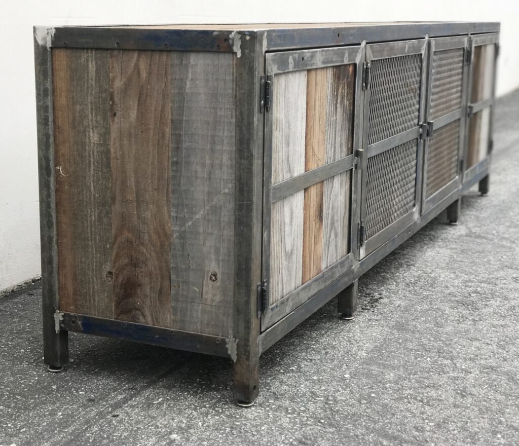 reclaimed wood furniture